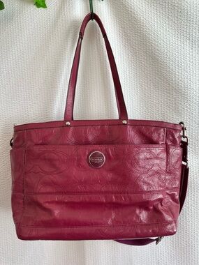 Coach Vintage Pink Berry Patent Leather Tote F17940